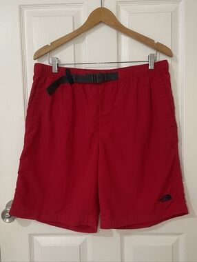 The North Face Red Outdoor Shorts Size L